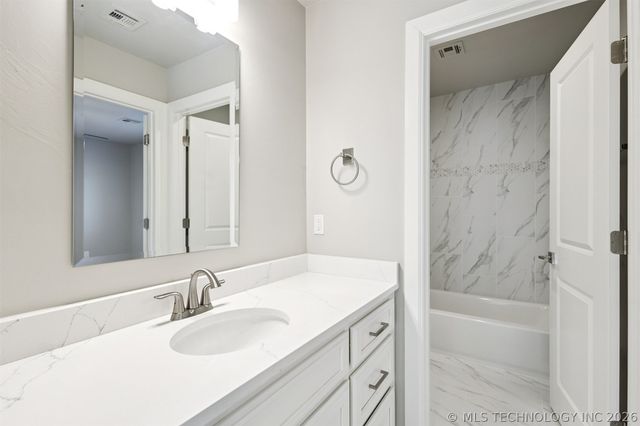 14202 S Delaware Place S, Bixby, OK 74008