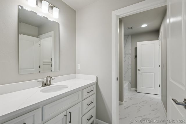 14202 S Delaware Place S, Bixby, OK 74008