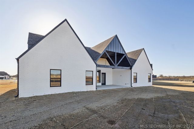 14202 S Delaware Place S, Bixby, OK 74008