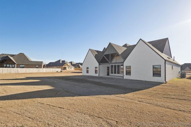 14202 S Delaware Place S, Bixby, OK 74008