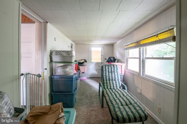 1904 ELIZABETH AVE, Reading, PA 19605