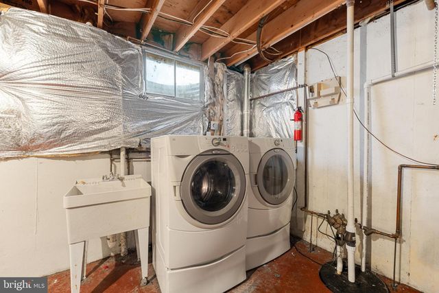 9412 WATERFORD DR, Manassas, VA 20110