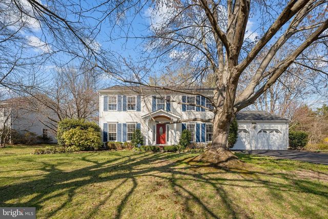 9412 WATERFORD DR, Manassas, VA 20110