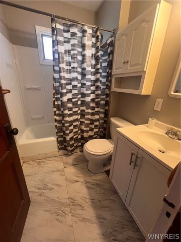 77 Meech Avenue, Buffalo, NY 14208