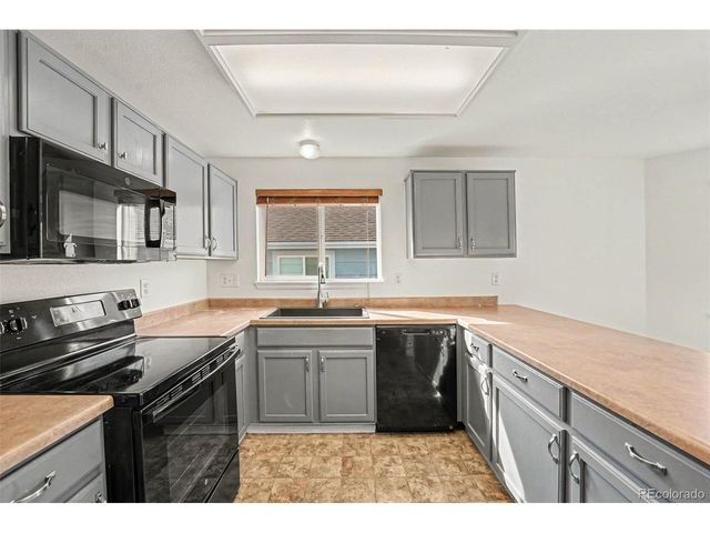 23869 Broadmoor Dr, Parker, CO 80138