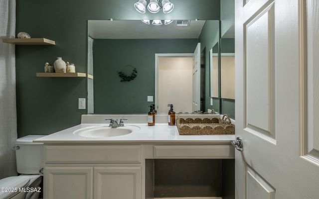 6251 S Reed Bunting Drive, Tucson, AZ 85757