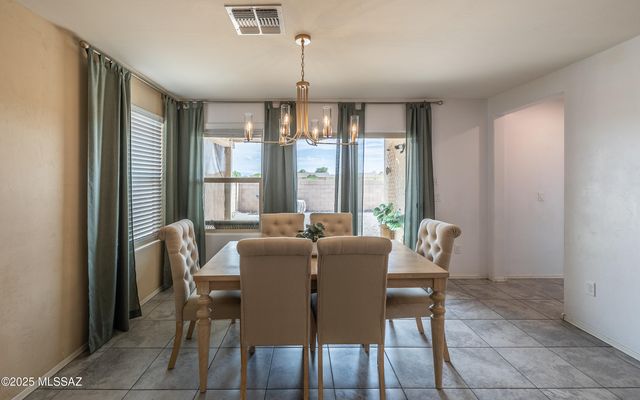 6251 S Reed Bunting Drive, Tucson, AZ 85757