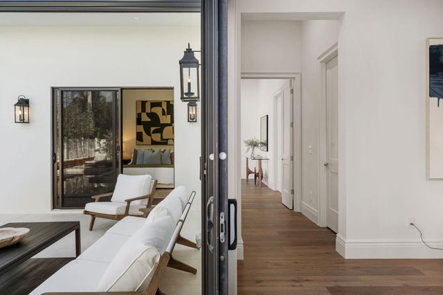 109 Arlington Place, West Palm Beach, FL 33405