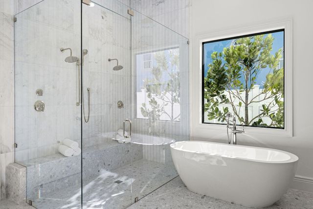 109 Arlington Place, West Palm Beach, FL 33405