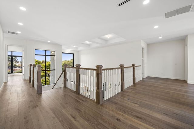 109 Arlington Place, West Palm Beach, FL 33405