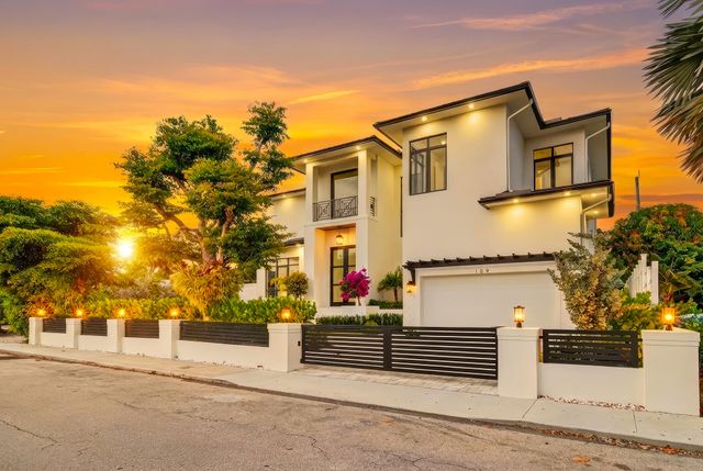 109 Arlington Place, West Palm Beach, FL 33405