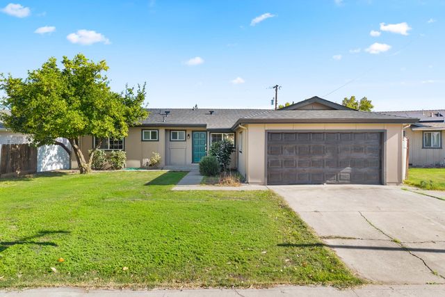 942 E Yorkshire Dr, Stockton, CA 95207