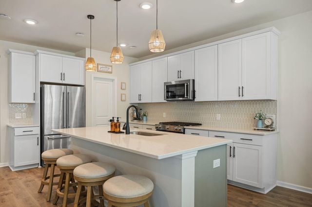 203 Wappoo Trace Lane, Summerville, SC 29486