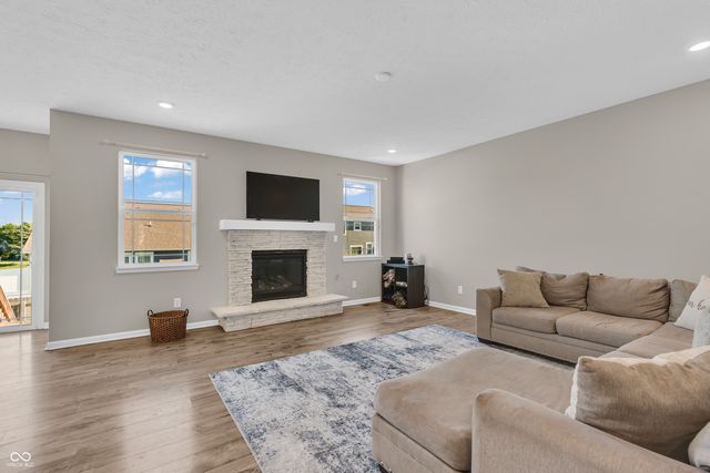 6889 Bryant Place, Plainfield, IN 46168