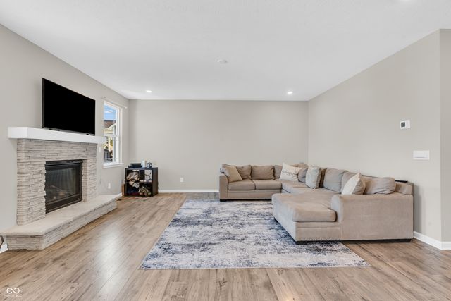 6889 Bryant Place, Plainfield, IN 46168