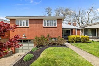 6577 Rosemoor St, Squirrel Hill, PA 15217