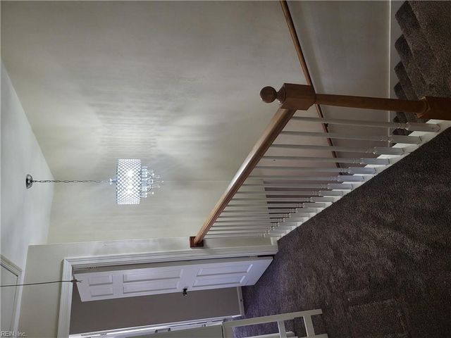 1347 Downs LN, Virginia Beach, VA 23455