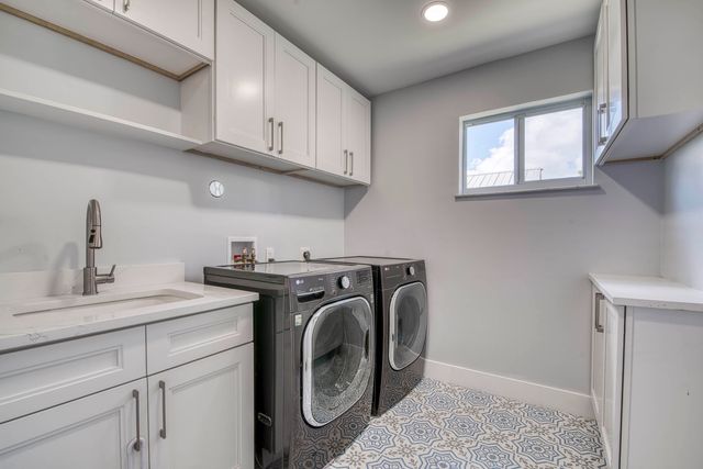 6062 Woodlake Road, Jupiter, FL 33458