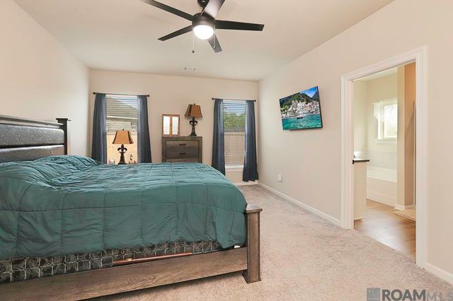 14021 Rosewell St, Denham Springs, LA 70726