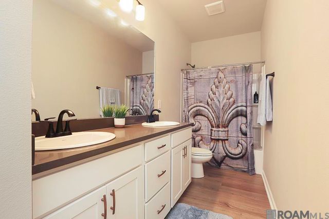 14021 Rosewell St, Denham Springs, LA 70726