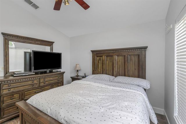 18836 MAISONS DRIVE, Lutz, FL 33558