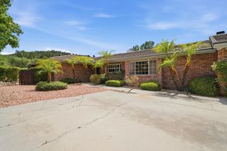 28104 Glenmeade Way, Escondido, CA 92026