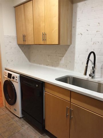 3815 Guadalupe 308, Austin, TX 78751