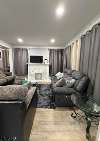 75 Hillside Ave, Hillside Twp., NJ 07205