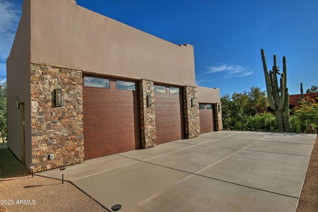 30609 N 62ND Street, Cave Creek, AZ 85331