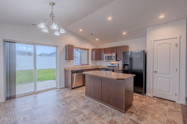 4662 W Tramore Dr, Coeur D'alene, ID 83815