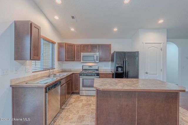 4662 W Tramore Dr, Coeur D'alene, ID 83815