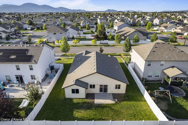 4662 W Tramore Dr, Coeur D'alene, ID 83815