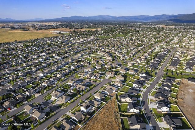 4662 W Tramore Dr, Coeur D'alene, ID 83815