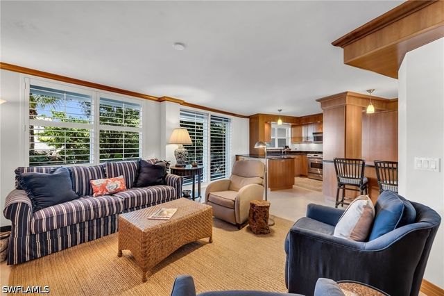 1851 Gulf Shore BLVD N 103, Naples, FL 34102