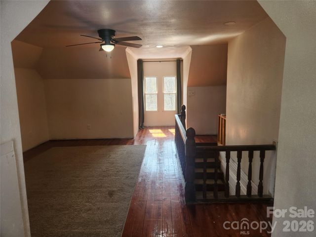 363 Center Church Road, Hiddenite, NC 28636