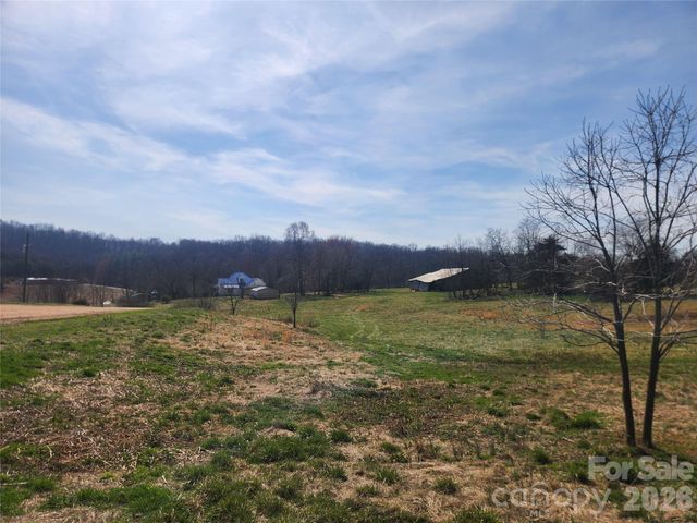 363 Center Church Road, Hiddenite, NC 28636