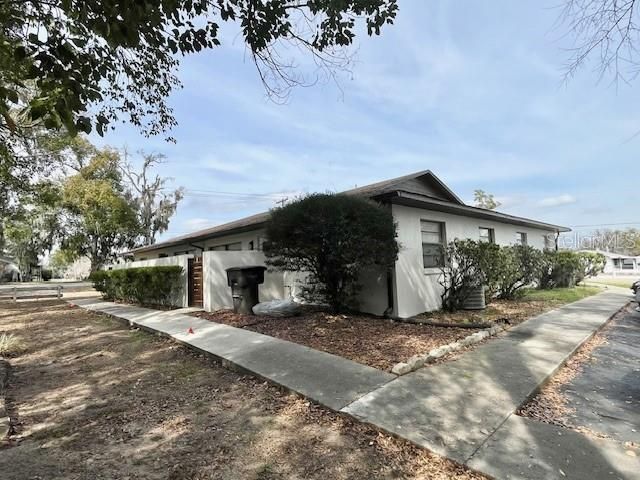 1902 NE 17TH PLACE, Ocala, FL 34470