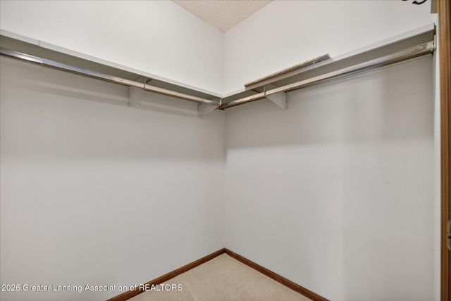 7225 Creekside Drive 37, Lansing, MI 48917