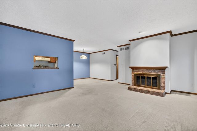 7225 Creekside Drive 37, Lansing, MI 48917