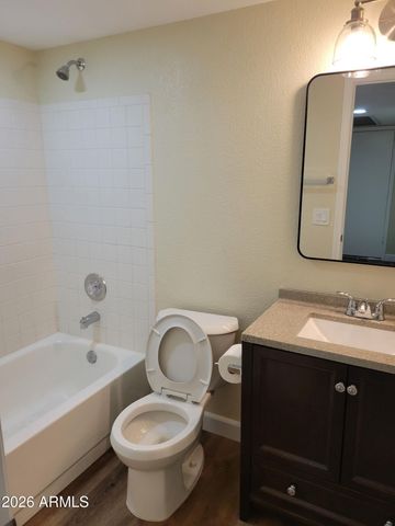 8888 N 47th Avenue 240, Glendale, AZ 85302