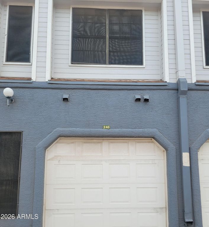 8888 N 47th Avenue 240, Glendale, AZ 85302