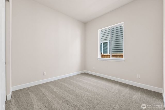 710 S Davis Street #106, Buckley, WA 98321