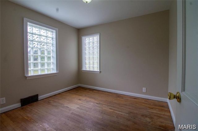 9123 Church, St Louis, MO 63137