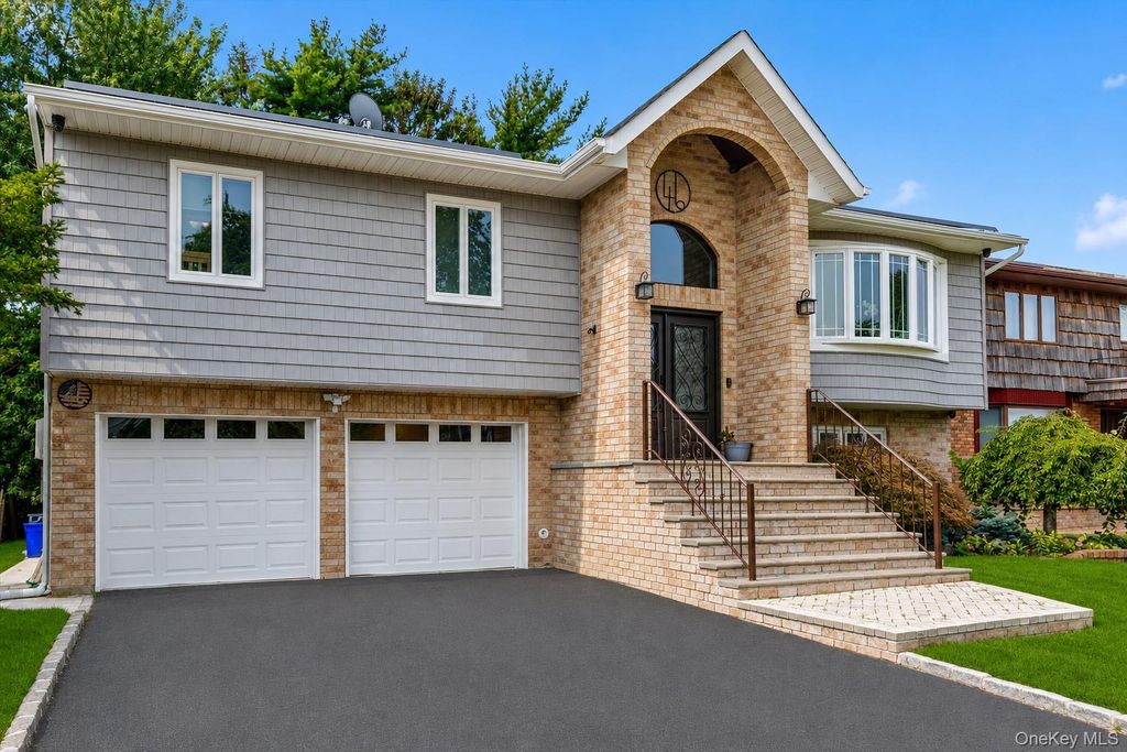 46 Valley Lane E, Valley Stream, NY 11581 — photo 2