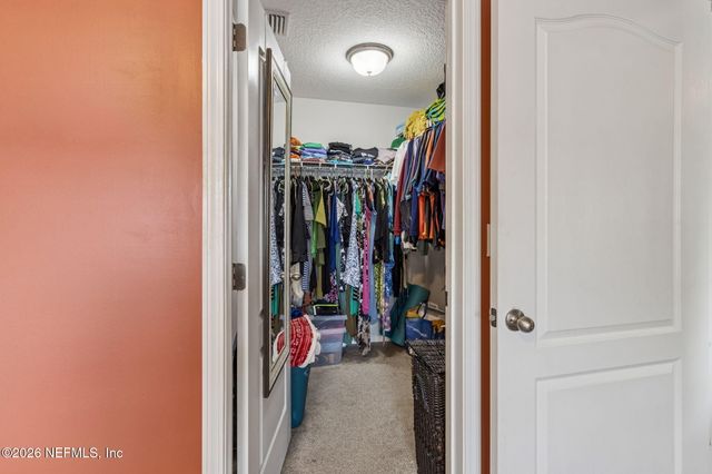 86636 SERENITY LAKE Court, Yulee, FL 32097