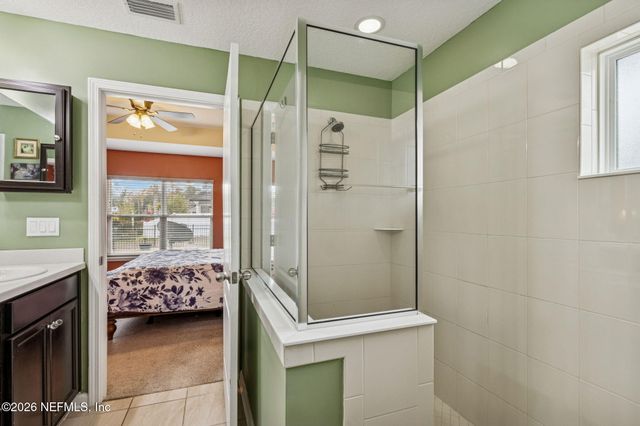 86636 SERENITY LAKE Court, Yulee, FL 32097