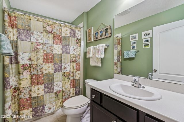 86636 SERENITY LAKE Court, Yulee, FL 32097