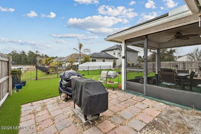 86636 SERENITY LAKE Court, Yulee, FL 32097