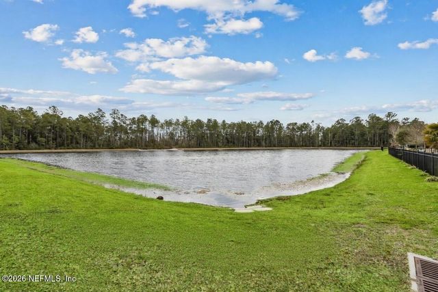 86636 SERENITY LAKE Court, Yulee, FL 32097