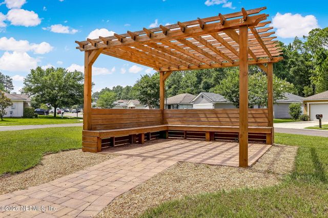 86636 SERENITY LAKE Court, Yulee, FL 32097